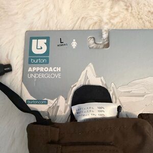 Burton Women's Black and Brown Approach Underglove
